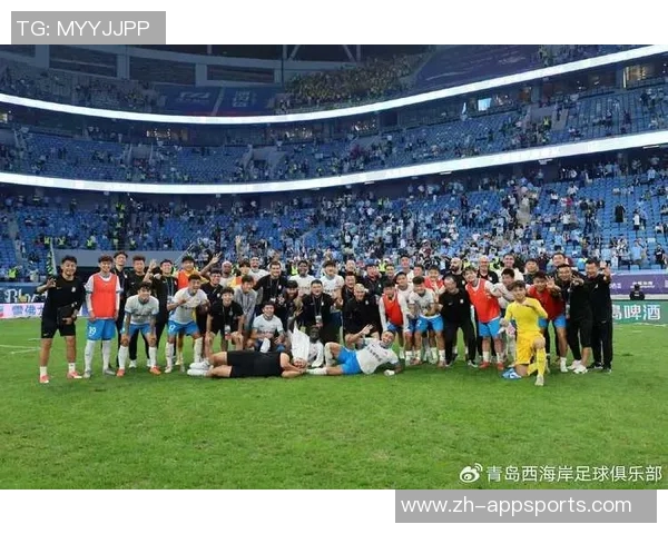 大连英博主场落后青岛西海岸阿齐兹精彩进球助队领先