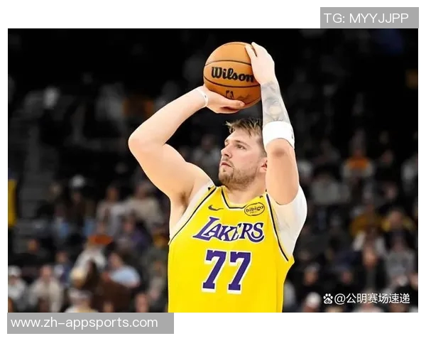 东契奇与斯玛特缺席季前赛球迷期待何时再见明星球员 东契奇与斯玛特缺席季前赛球迷期待何时再见明星球员