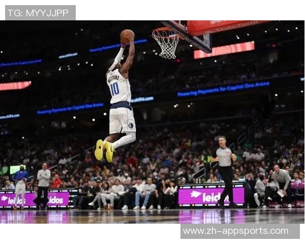 克莱赞布兰登威廉姆斯勤奋拼搏展现无限潜力与前途 克莱赞布兰登威廉姆斯勤奋拼搏展现无限潜力与前途