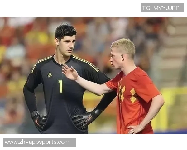 比利时国家队公布新名单库尔图瓦领衔多库特罗萨德等球员入选 比利时国家队公布新名单库尔图瓦领衔多库特罗萨德等球员入选